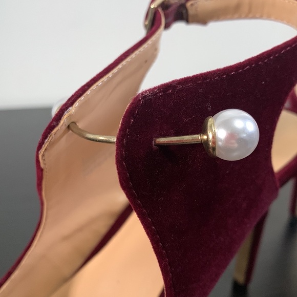 EXPRESSION red velvet sling back silhouettes - Picture 6 of 12